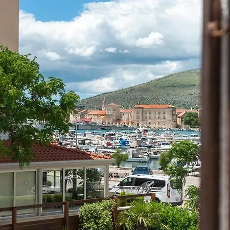 Apartments Bozan Trogir Buitenkant foto