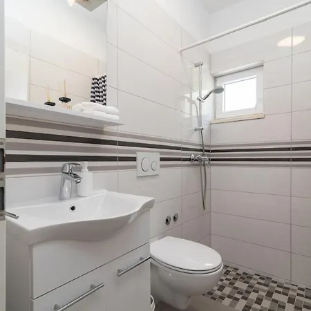 Apartments Bozan Trogir Buitenkant foto