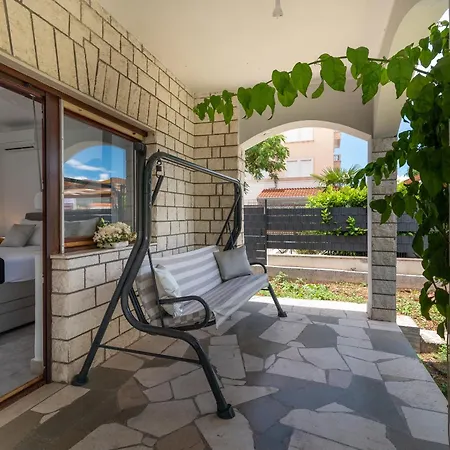 Apartments Bozan Trogir Kamer foto