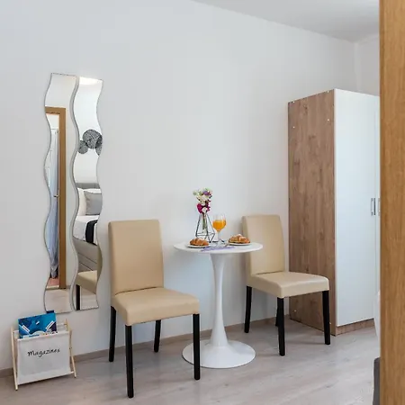Apartments Bozan Trogir Kamer foto