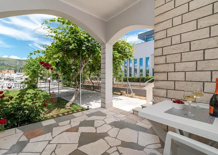Apartments Bozan
