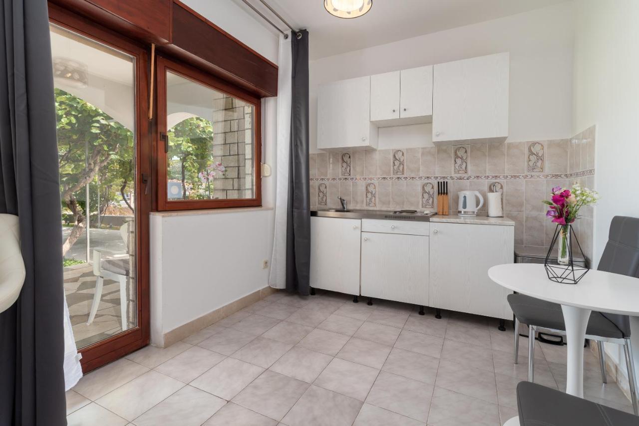 Bozan Apartment *