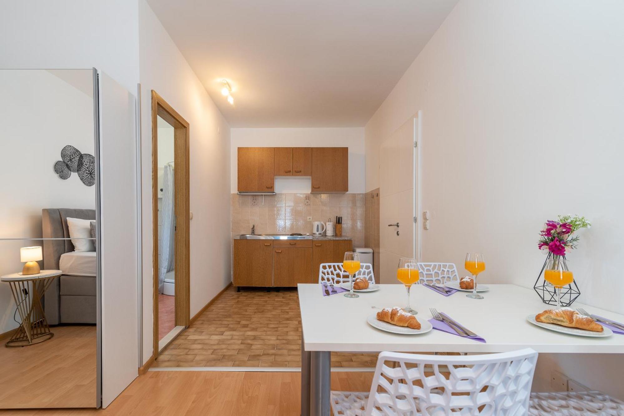 Bozan Apartment *
